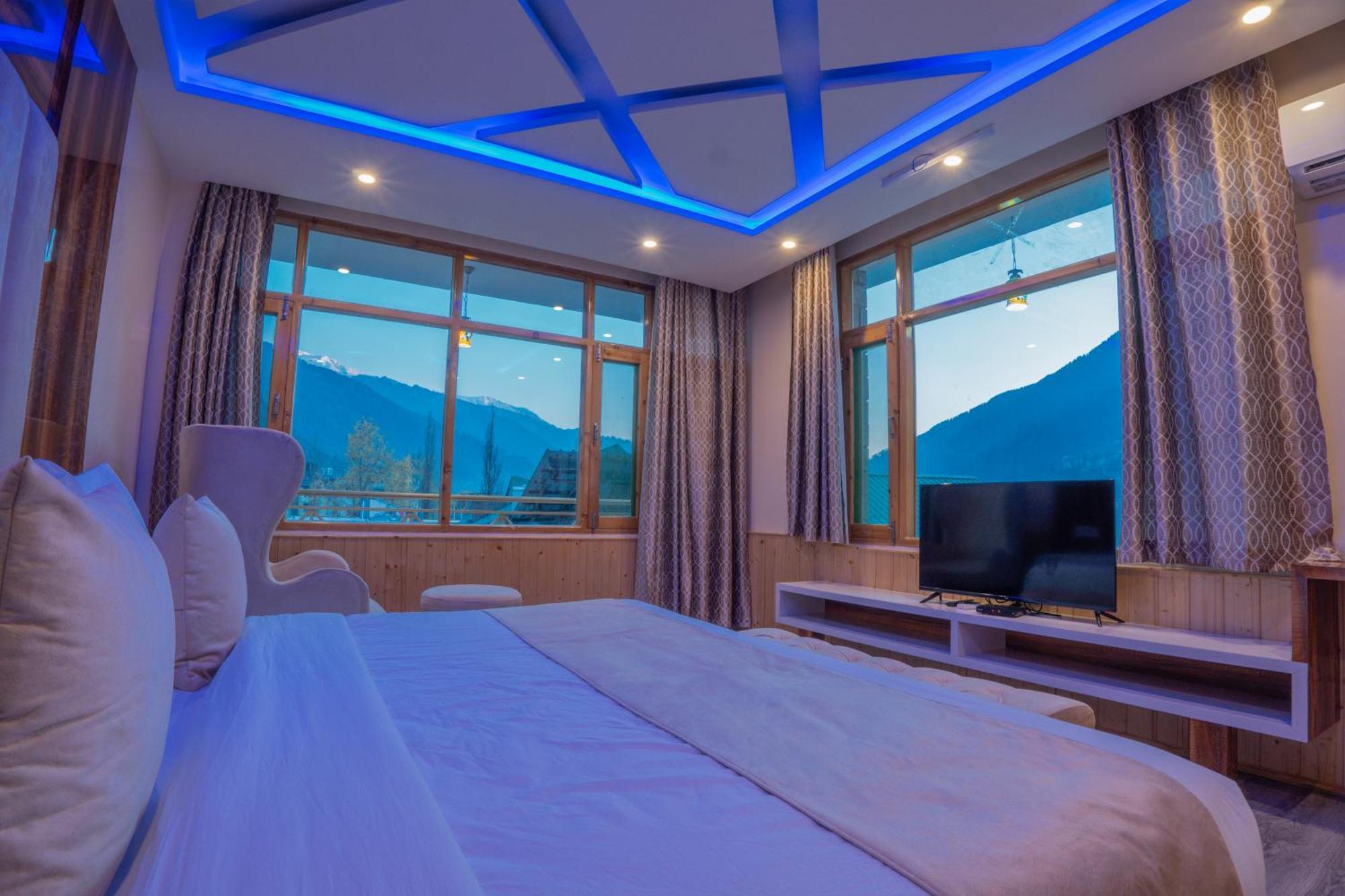 West Western Resort Manali #Neartomallroad #Gym #Lawn #Playingzone #Pooltable #Kidsfriendly #Mountainview #Tabletennis #Familyfriendly #Privateparking Екстер'єр фото