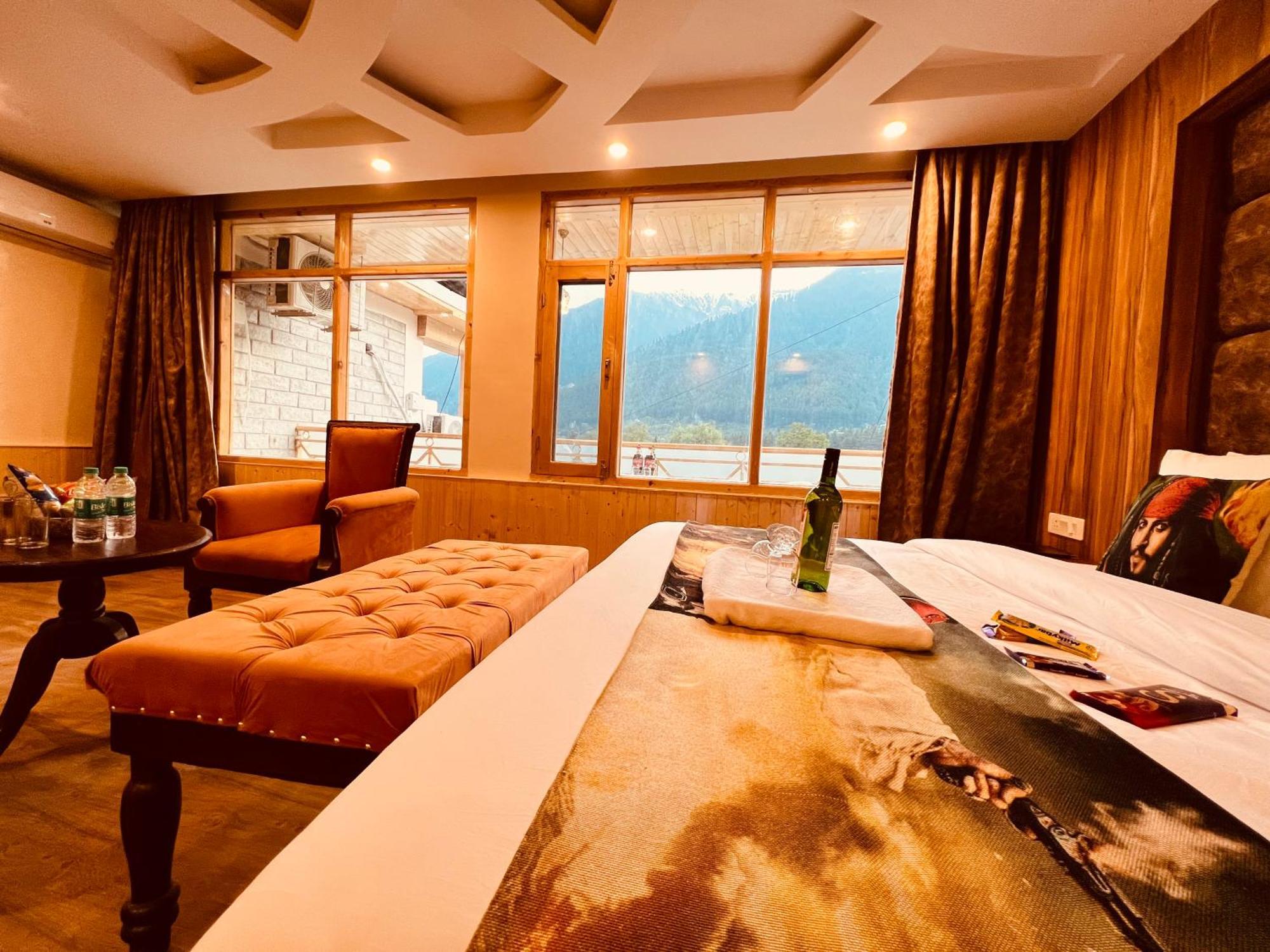 West Western Resort Manali #Neartomallroad #Gym #Lawn #Playingzone #Pooltable #Kidsfriendly #Mountainview #Tabletennis #Familyfriendly #Privateparking Екстер'єр фото