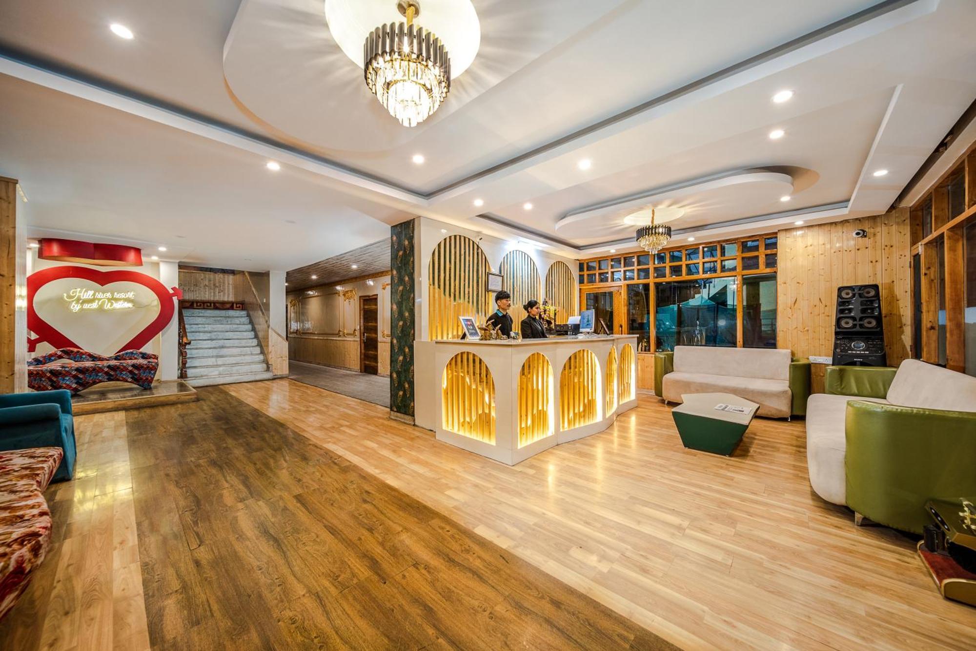 West Western Resort Manali #Neartomallroad #Gym #Lawn #Playingzone #Pooltable #Kidsfriendly #Mountainview #Tabletennis #Familyfriendly #Privateparking Екстер'єр фото