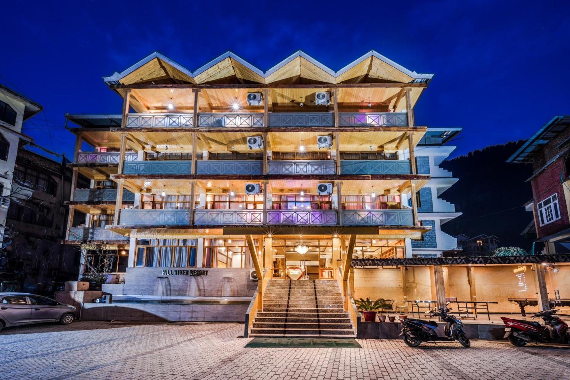 West Western Resort Manali #Neartomallroad #Gym #Lawn #Playingzone #Pooltable #Kidsfriendly #Mountainview #Tabletennis #Familyfriendly #Privateparking Екстер'єр фото